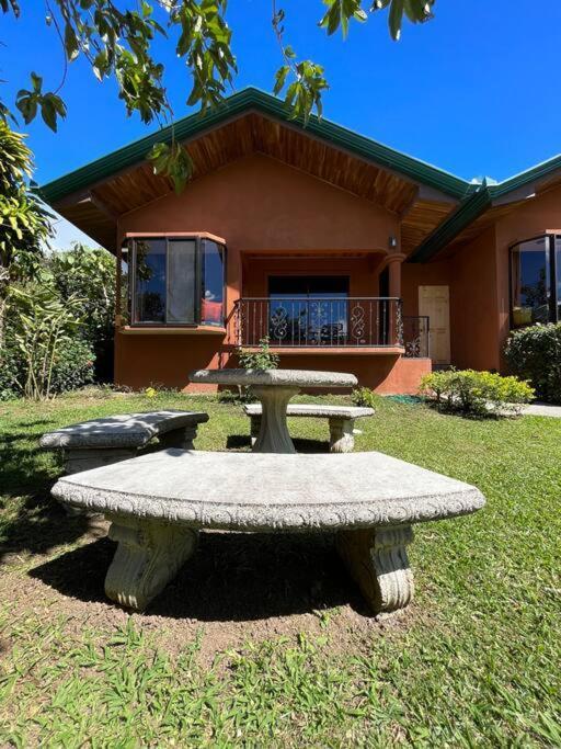 Tucantico Lodge - Monteverde Exterior photo